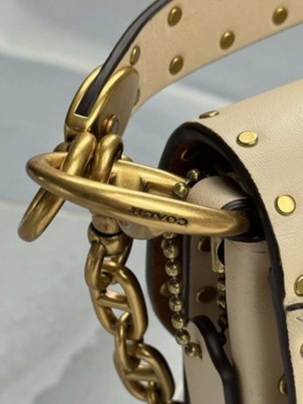 CLEAN! Coach Beat Shoulder Bag 18 Rivets Style 4600 TRIPLE STRAP Chain Leather - Picture 8 of 16